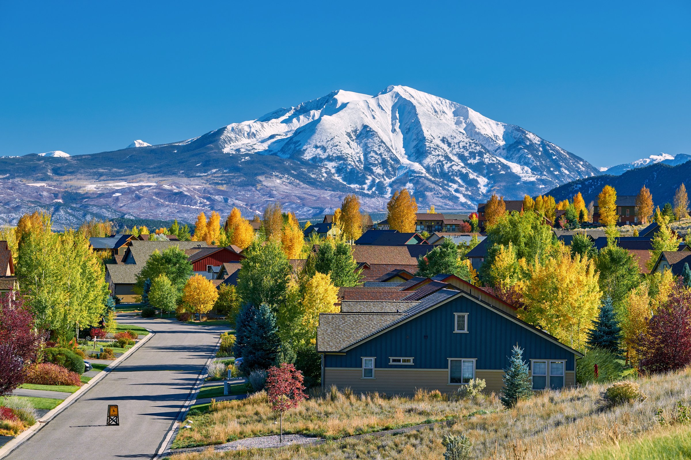 Residential neighborhood in Colorado at autumn